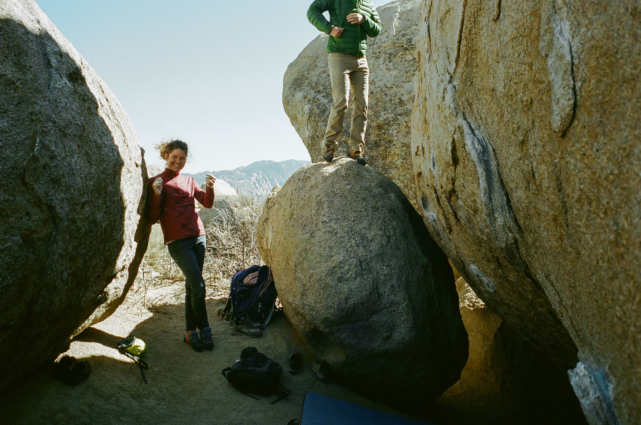 Shaking out the pump
