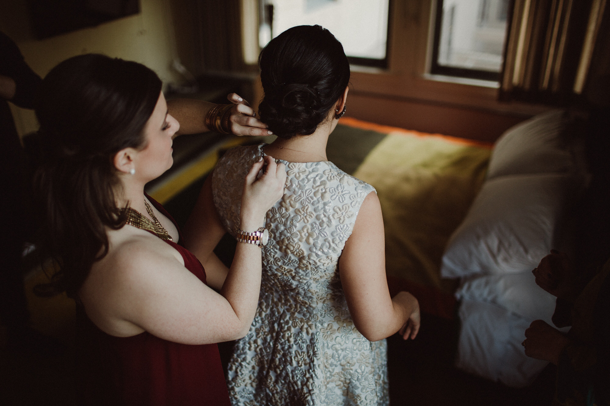 final touches before the first look