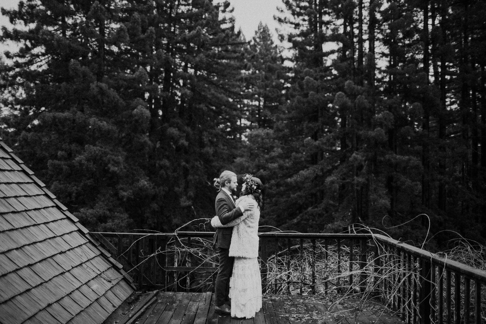 documentary wedding photographer